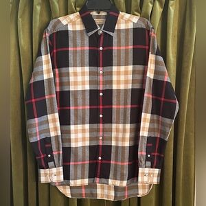 🔵 Burberry Men’s Casual Button Down Shirt Top